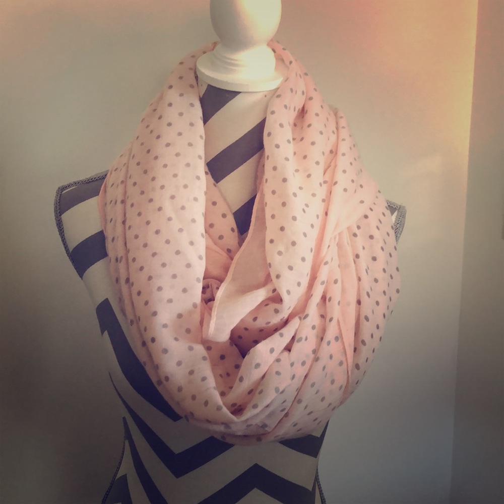 Infinity scarf